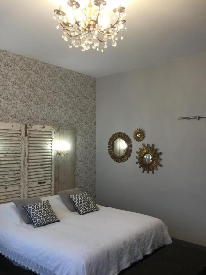 Chez Les Brocs B&B Canet  Экстерьер фото
